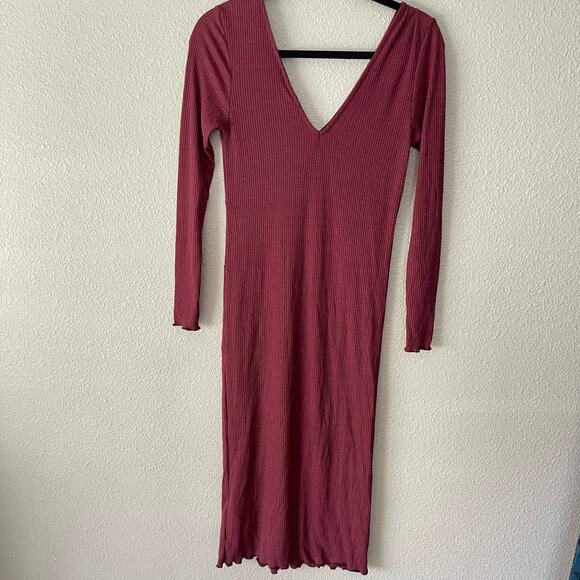 Topshop Ribbed Maroon Bodycon Lettuce Hem Long Sleeve Fall V neck Midi Dress 8 - Picture 3 of 10